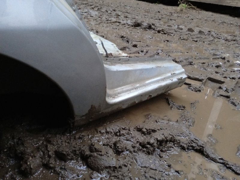 Крыло заднее правое