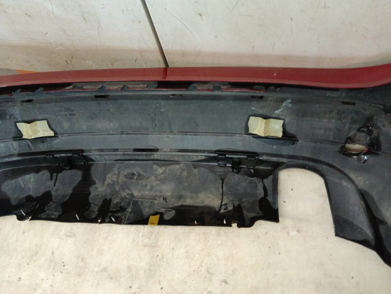 Бампер задний