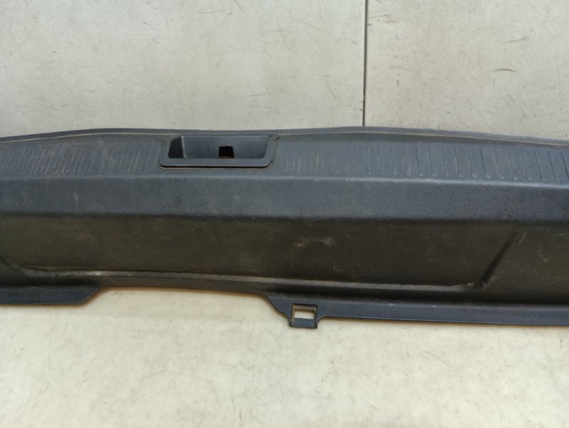 Обшивка багажника