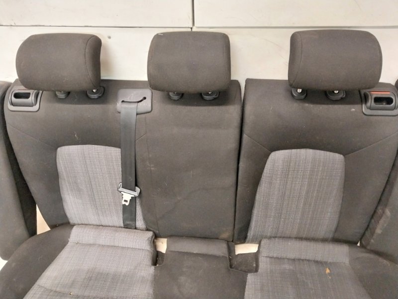 Сиденье салонное