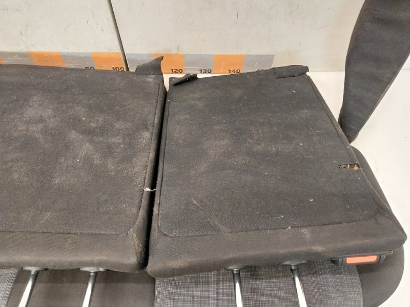 Сиденье салонное