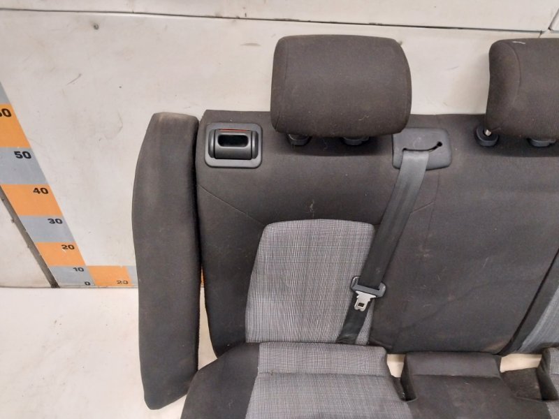 Сиденье салонное