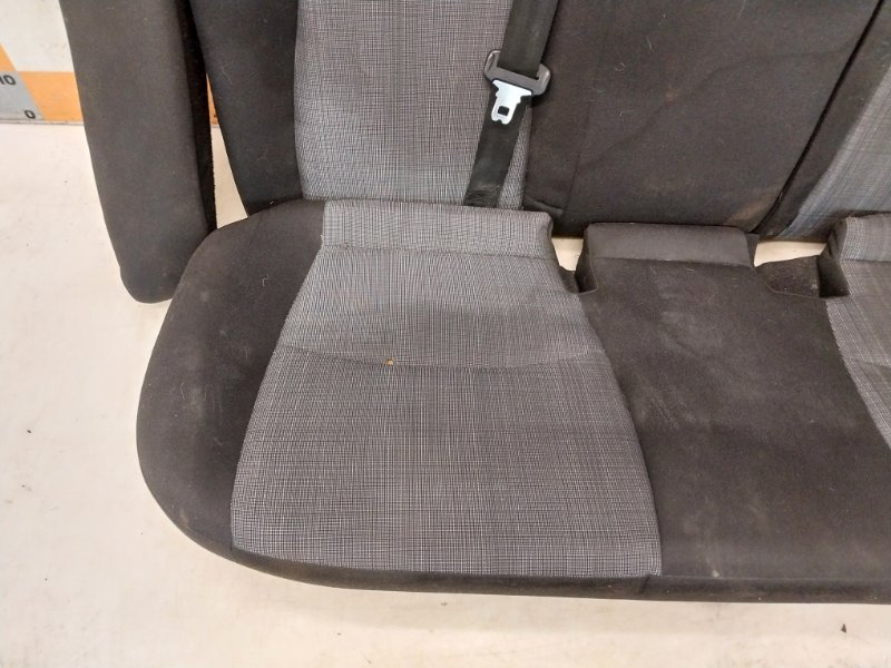 Сиденье салонное