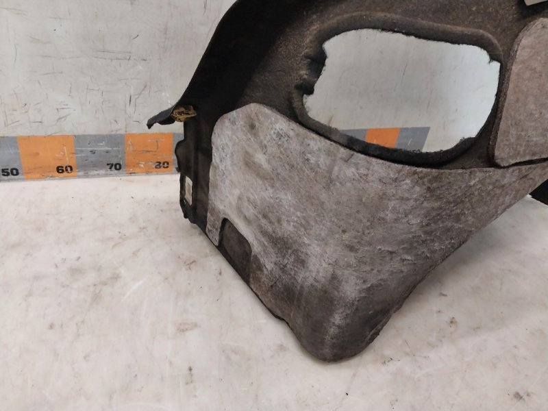 Обшивка багажника