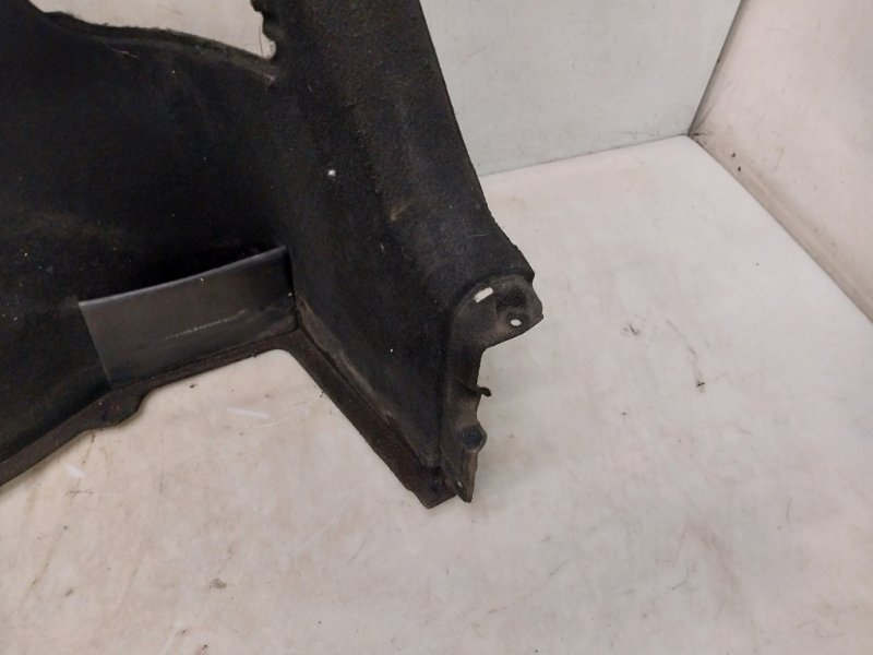 Обшивка багажника