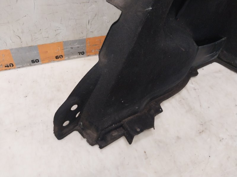 Обшивка багажника