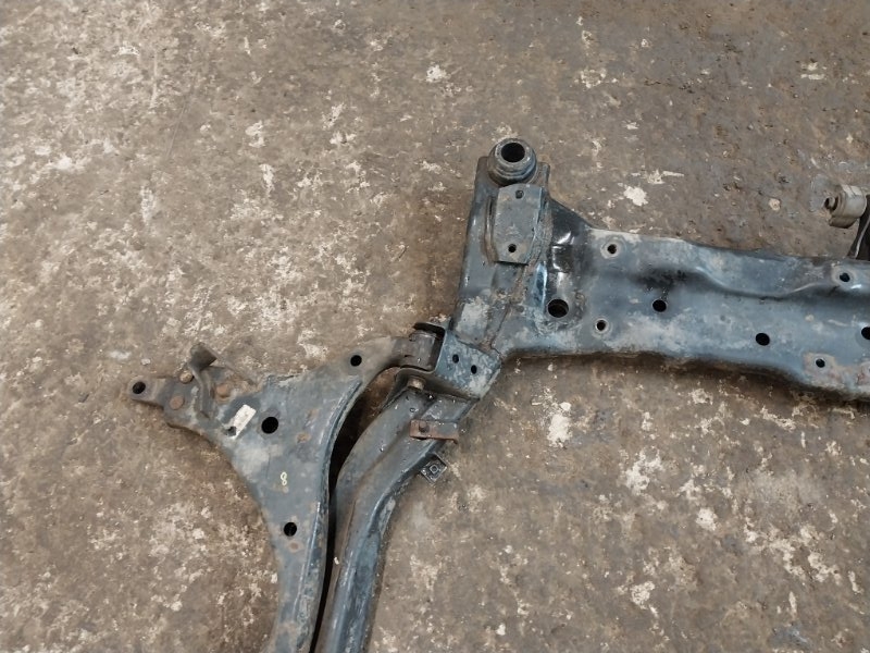 Балка подмоторная