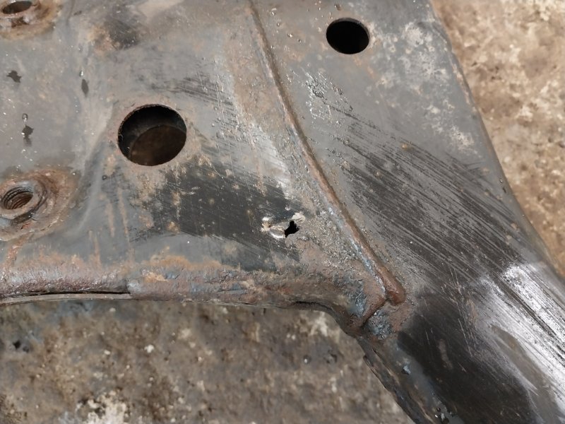 Балка подмоторная