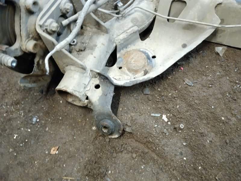 Балка задняя