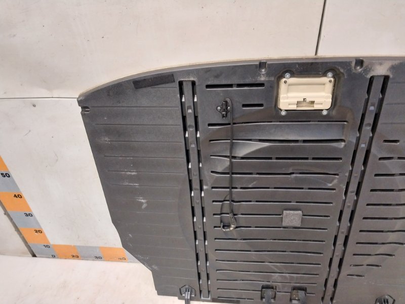 Пол багажника