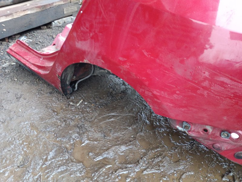 Крыло заднее левое