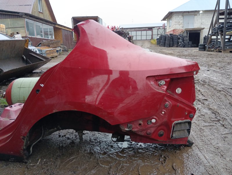 Крыло заднее левое