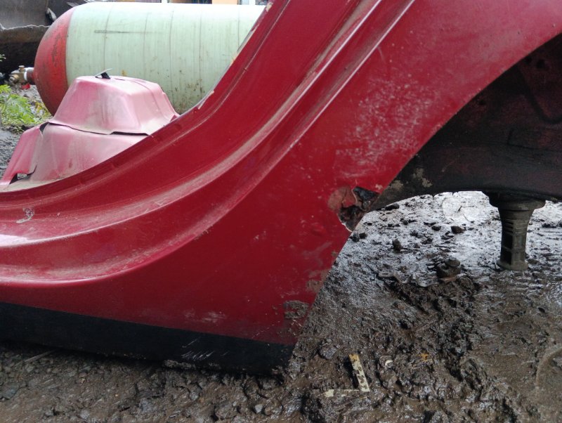 Крыло заднее левое