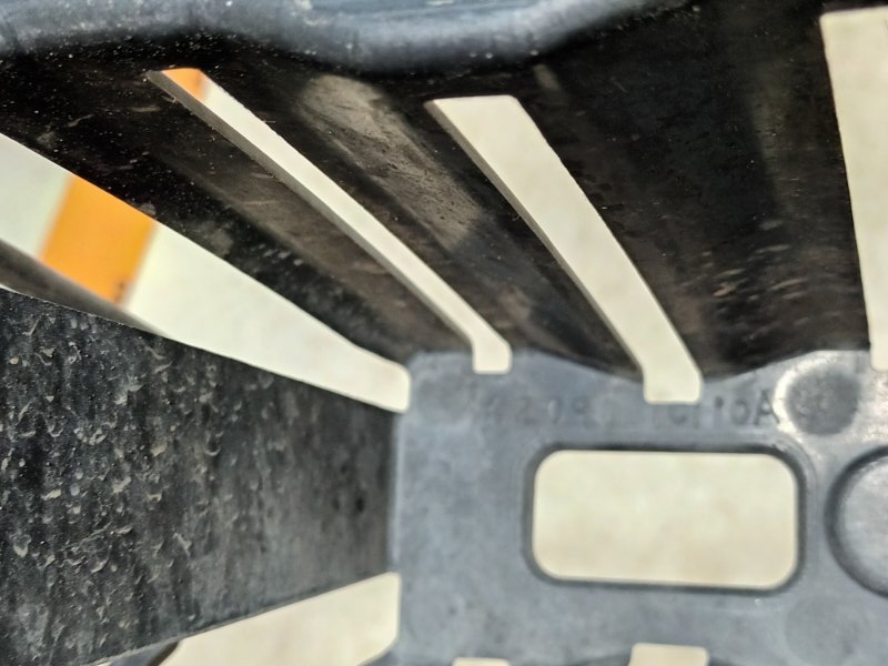 Наполнитель переднего бампера