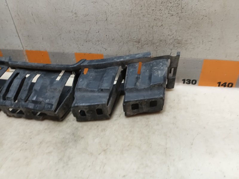 Наполнитель переднего бампера