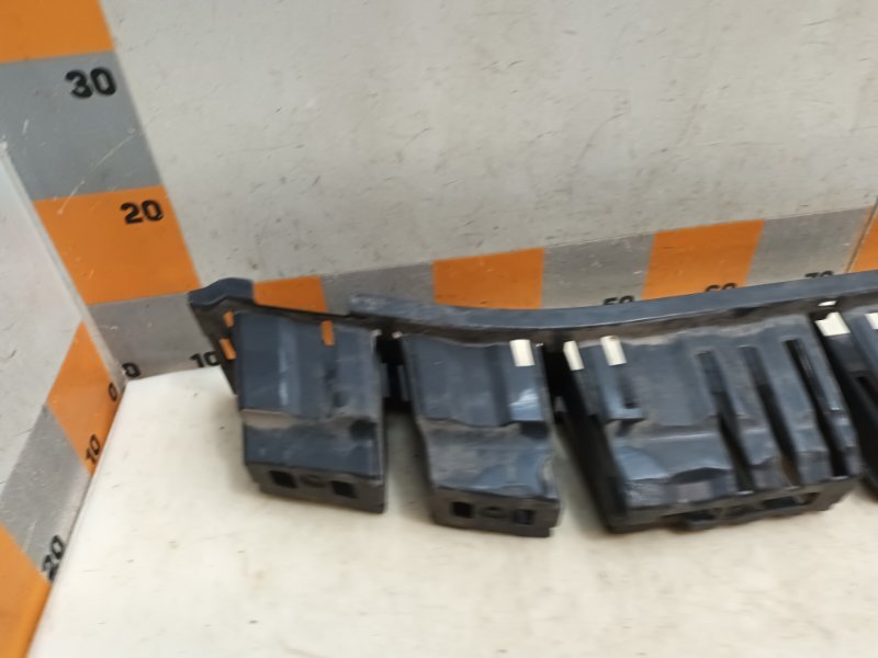 Наполнитель переднего бампера