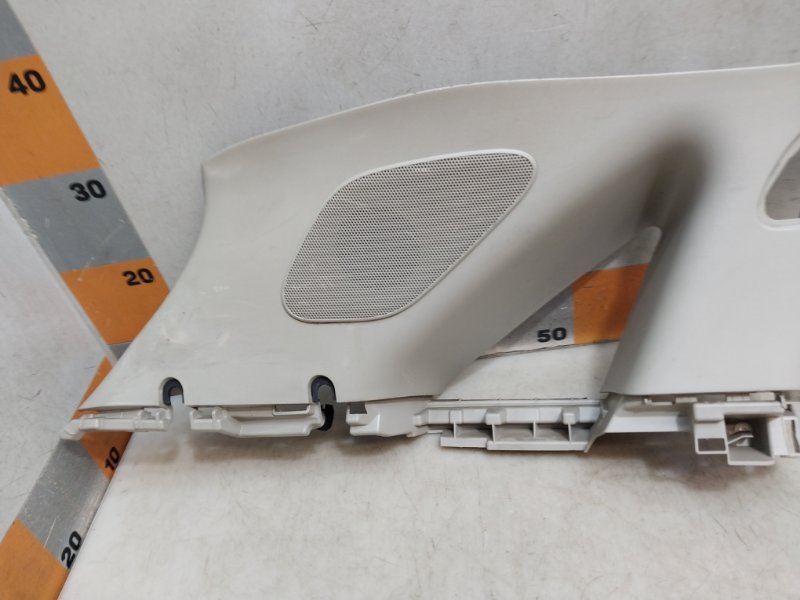 Обшивка стойки