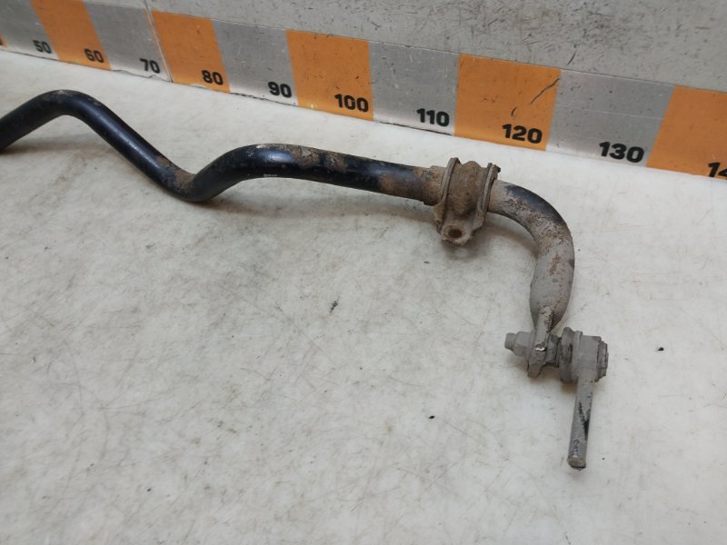 Стабилизатор задний