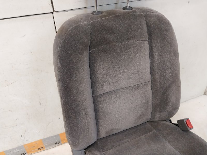 Сиденье переднее правое