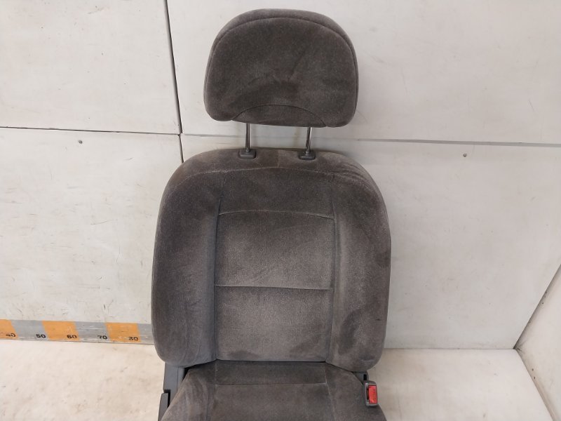 Сиденье переднее правое