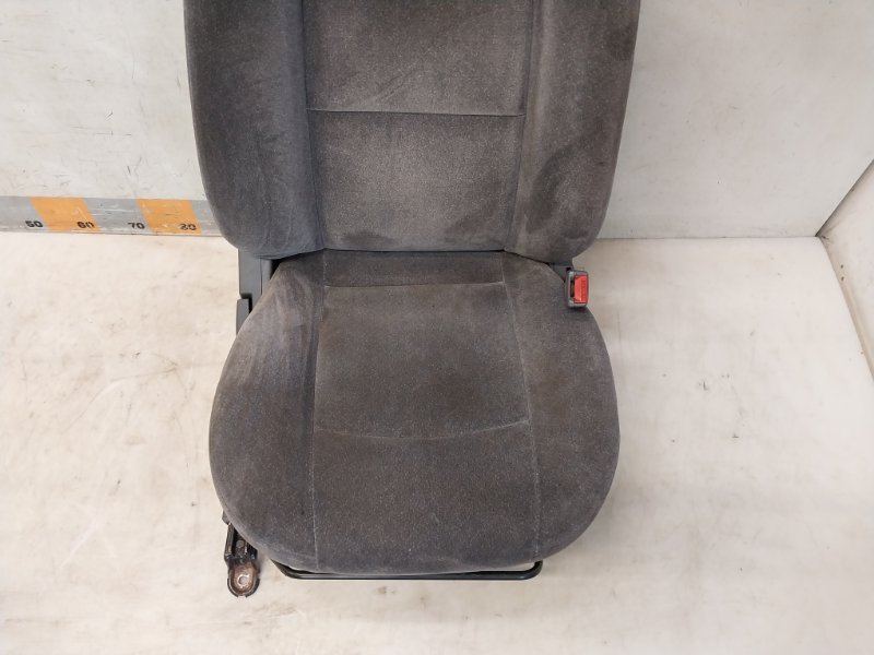 Сиденье переднее правое