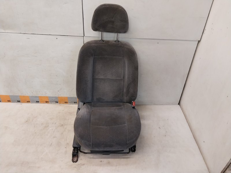 Сиденье переднее правое