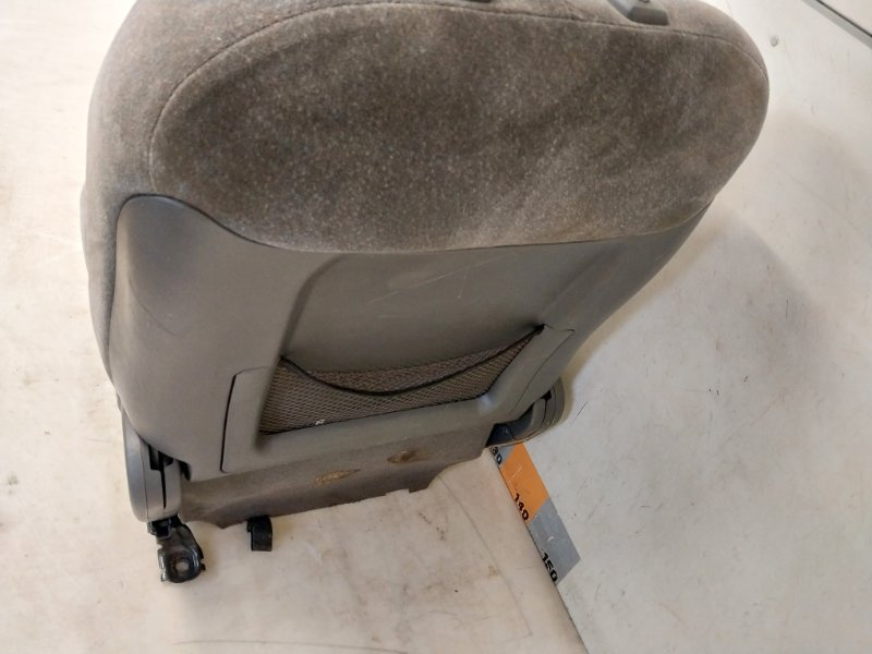 Сиденье переднее правое