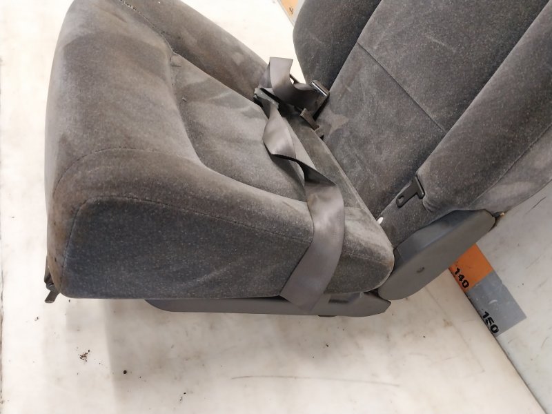 Сиденье салонное