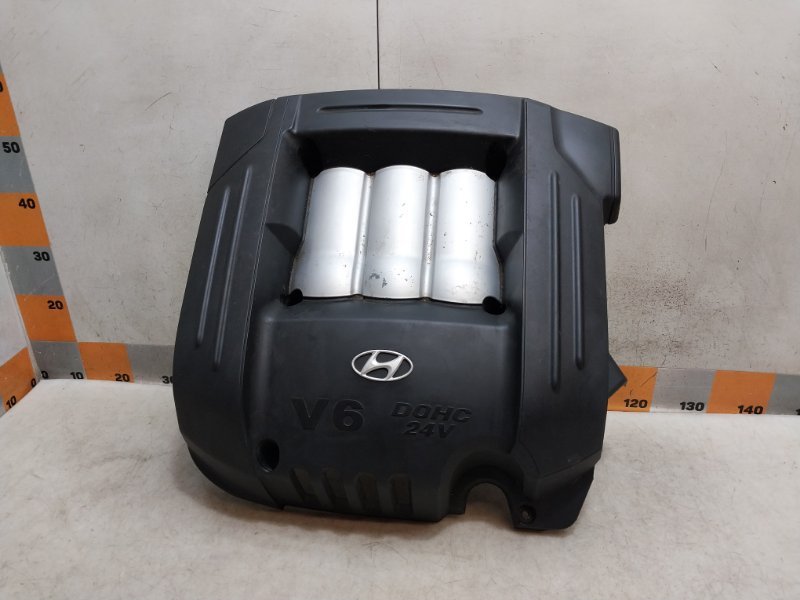 Крышка двигателя