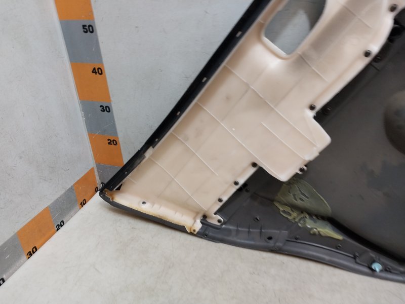 Обшивка двери