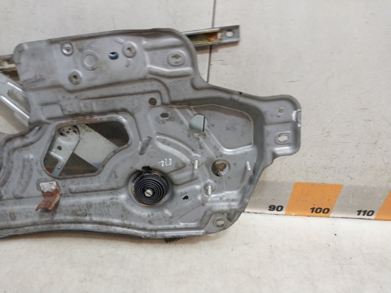 Стеклоподъемник электр. передний левый