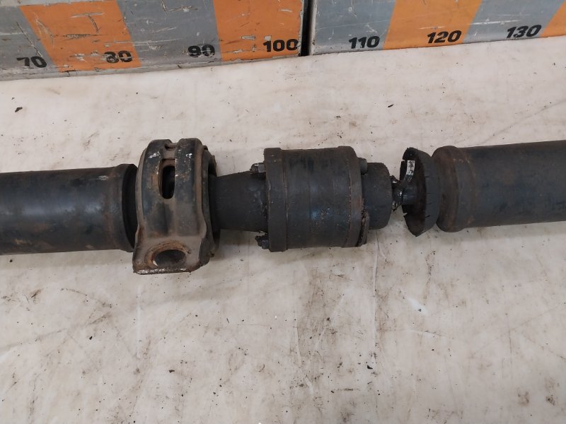 Вал карданный