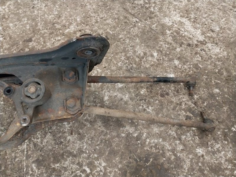 Балка задняя