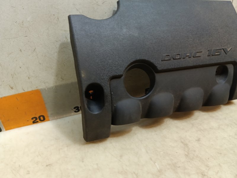 Крышка двигателя