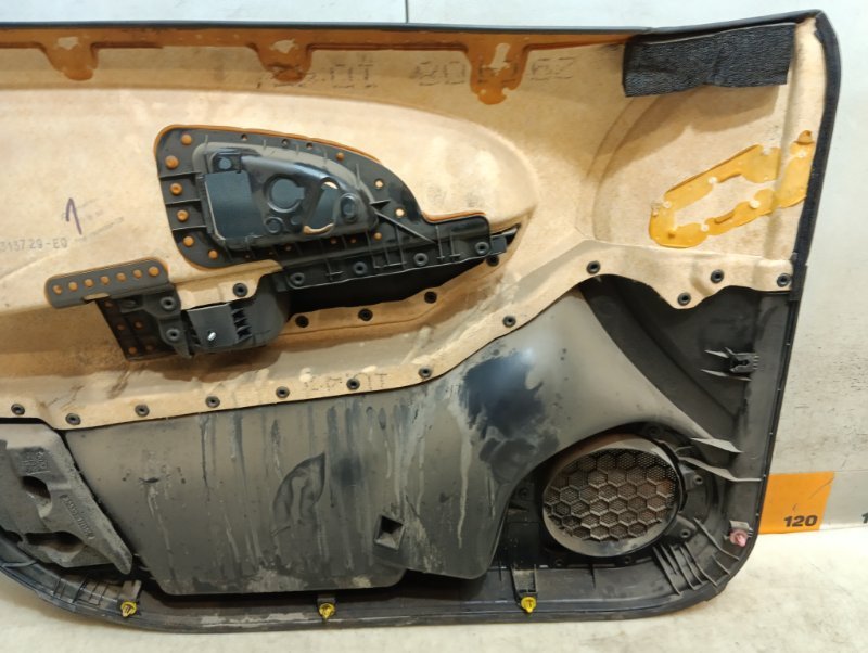 Обшивка двери