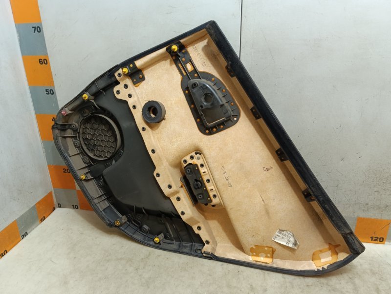 Обшивка двери