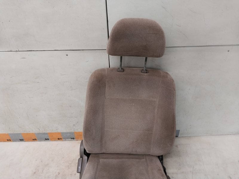 Сиденье переднее правое