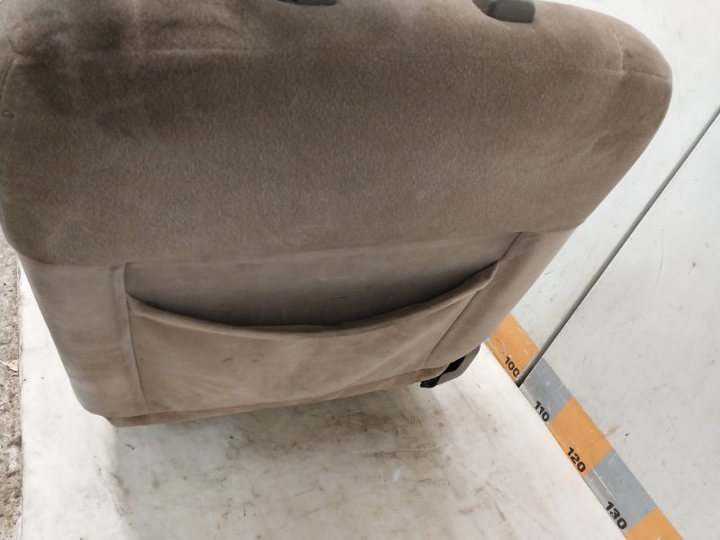 Сиденье переднее правое