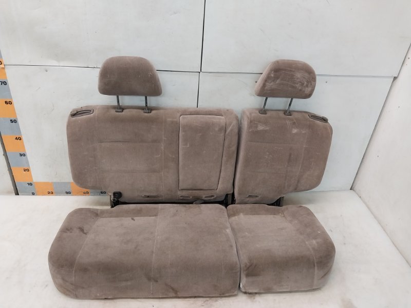 Сиденье салонное