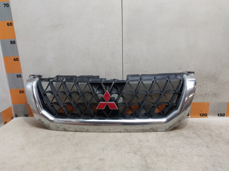 Решетка радиатора