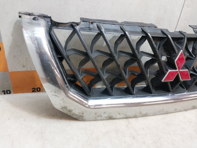 Решетка радиатора