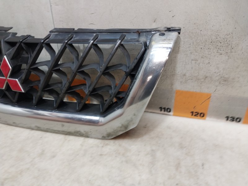 Решетка радиатора