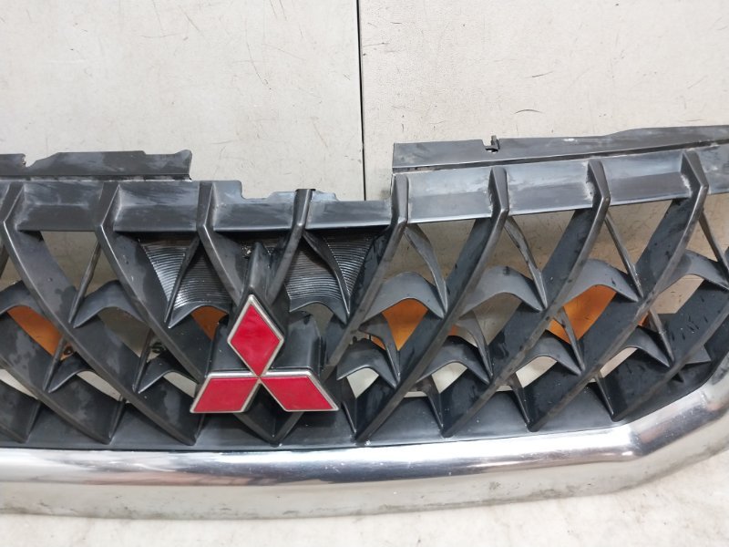 Решетка радиатора