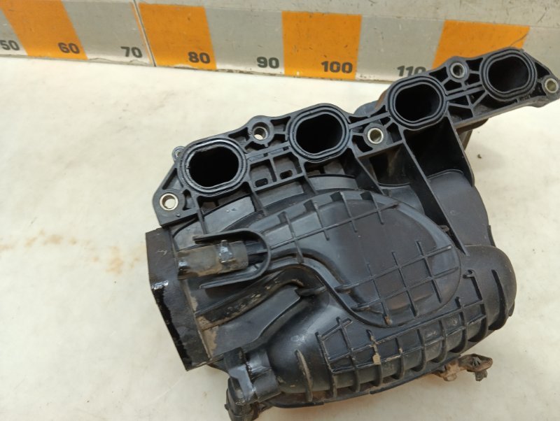 Коллектор впускной