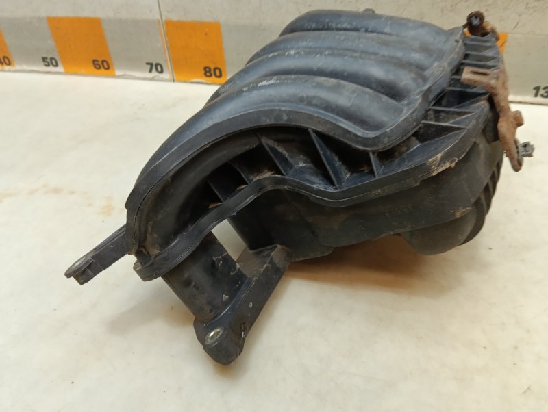 Коллектор впускной