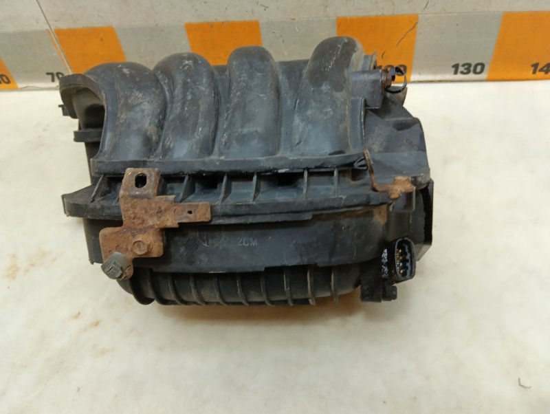 Коллектор впускной