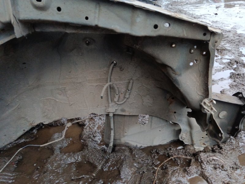 Кузовной элемент