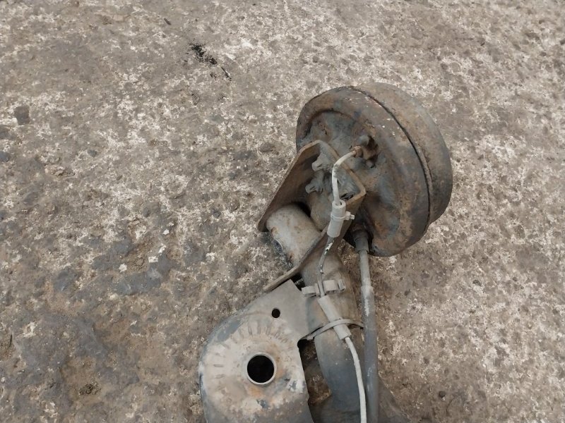 Балка задняя