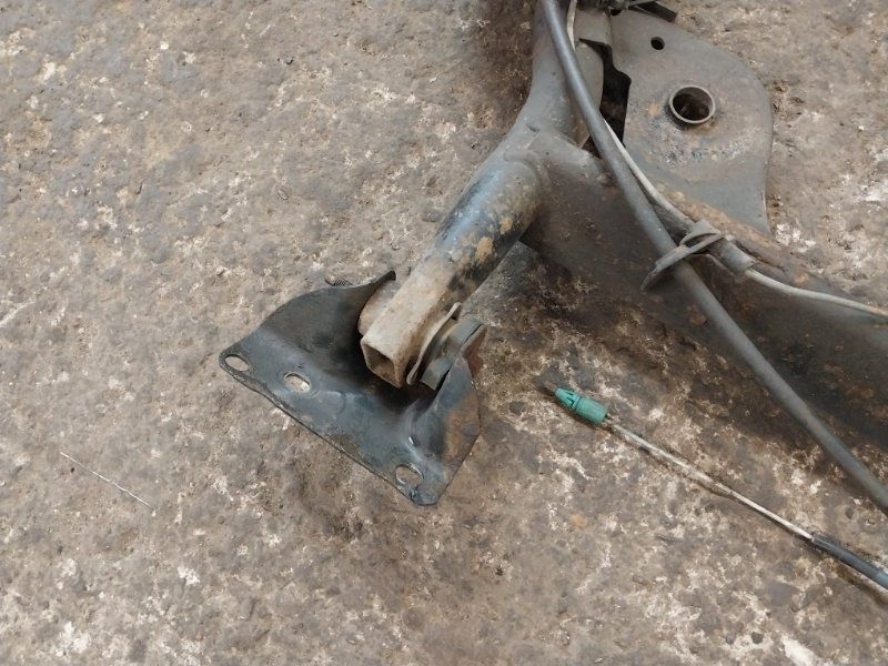 Балка задняя