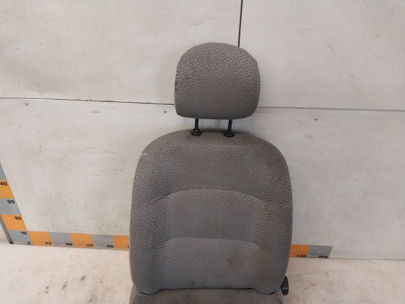 Сиденье переднее правое